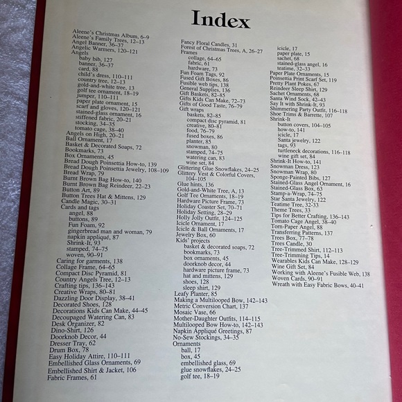 Aleene's Christmas Craft Quickies Book - Picture 3 of 7